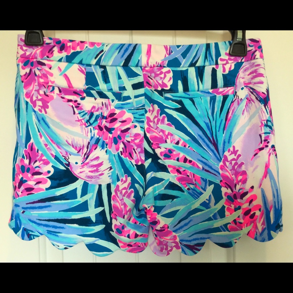 Lilly Pulitzer Buttercup shorts Size 0